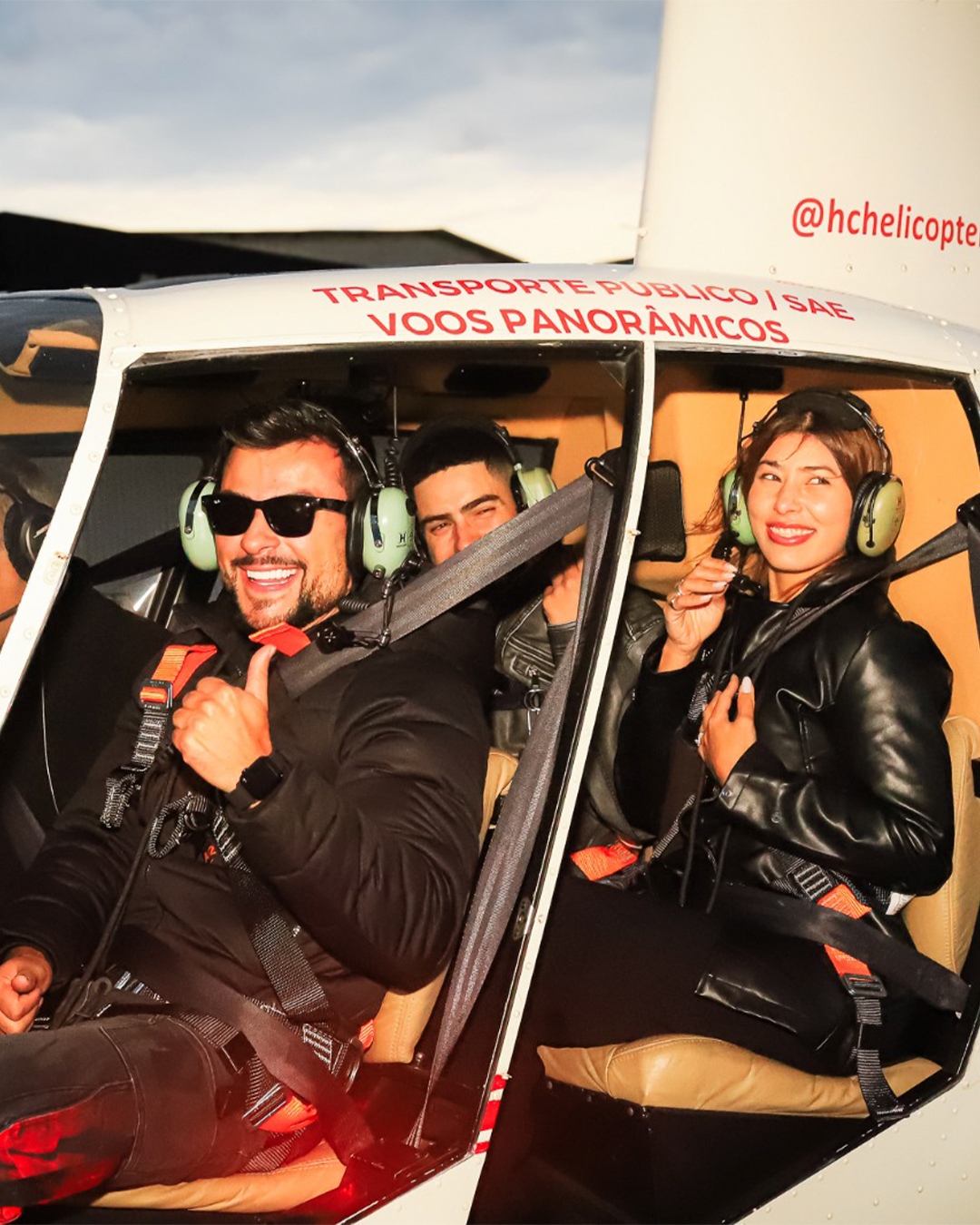 Voo Panorâmico sem Portas – Experiência Skyline 360